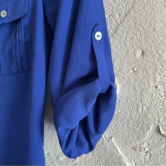 H&m Royal Blue Roll Tab Sleeve Blouse Size 4 - Picture 4 of 8